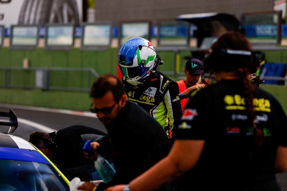 Leonardo Arduini debutta nel GT Sprint con Franco Girolami: podio sfiorato a Vallelunga