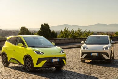 BYD DOLPHIN SURF: l’onda elettrica arriva in città al ritmo di ‘Le Freak’