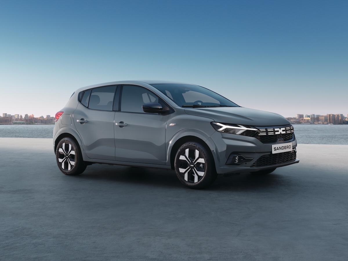 Dacia Sandero Streetway: la citycar sicura, accessibile e ideale per la mobilità urbana Dacia Sandero Streetway: la citycar sicura, accessibile e ideale per la mobilità urbana