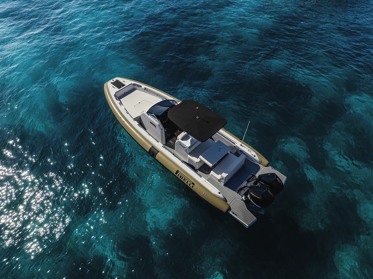 20 anni di PIRELLI Speedboats: design, performance e passione in mare con Sacs Tecnorib 20 anni di PIRELLI Speedboats: design, performance e passione in mare con Sacs Tecnorib
