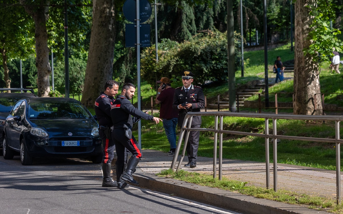 Milano, il 13enne accoltellato è morto dopo due settimane in terapia intensiva Milano, il 13enne accoltellato è morto dopo due settimane in terapia intensiva