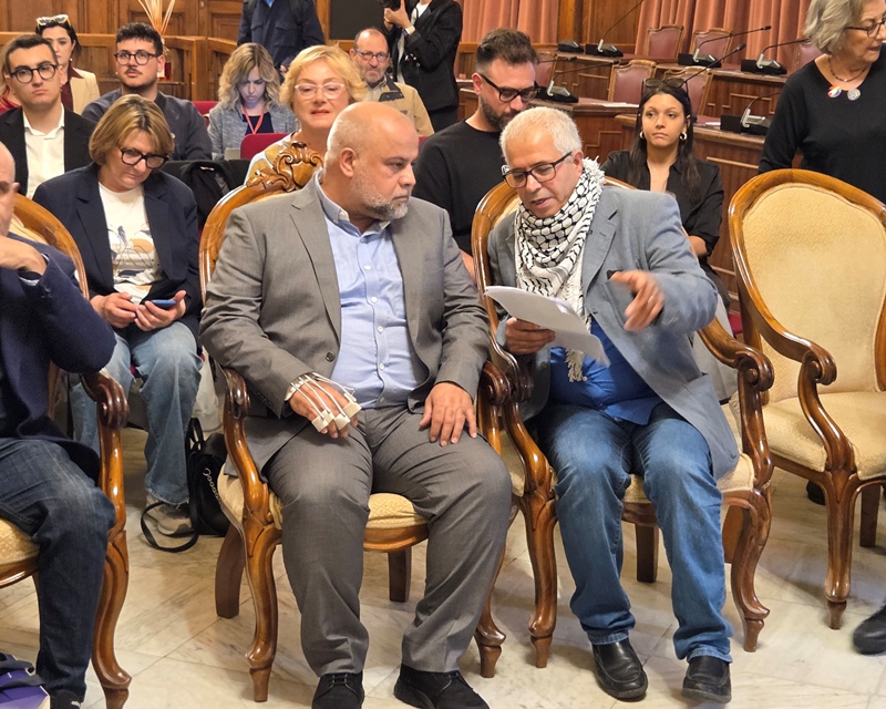 Le Chiavi della Città di Bari a Wael Al-Dahdouh dal sindaco Vito Leccese