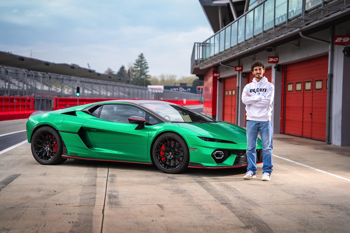 Lamborghini Temerario: Pecco Bagnaia svela la V8 da 10.000 giri e 920 CV