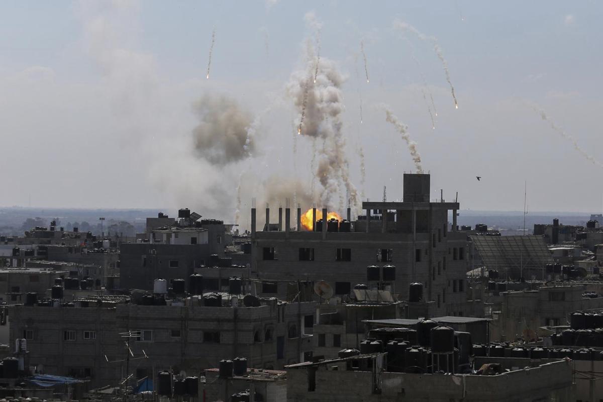 Medio Oriente, Hamas accetta il piano Witkoff sulla tregua e lancia una controproposta: “Rilascio degli ostaggi in cinque fasi” Medio Oriente, Hamas accetta il piano Witkoff sulla tregua e lancia una controproposta: “Rilascio degli ostaggi in cinque fasi”