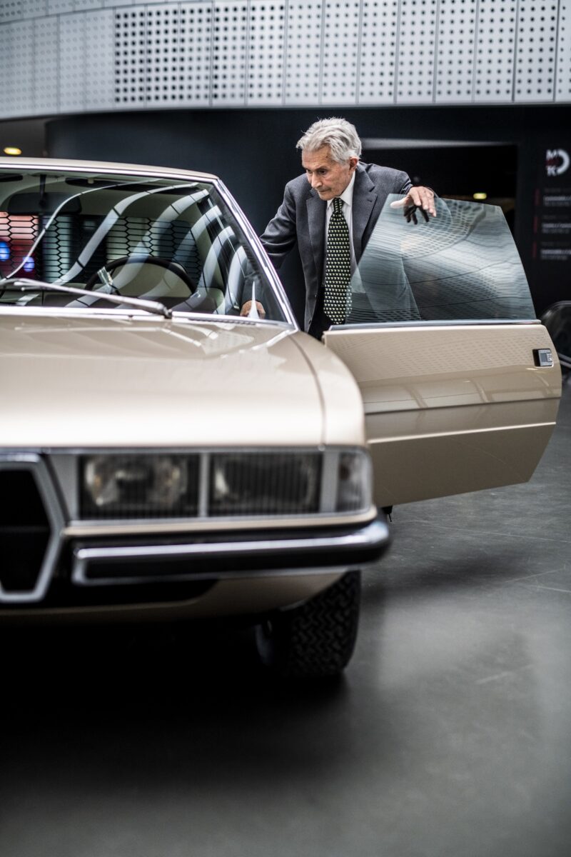 “Belle Macchine”: BMW celebra il design automobilistico italiano con una mostra esclusiva