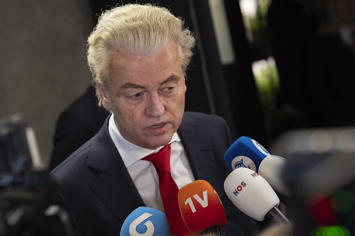 Colpo di scena in Olanda, si ritira il leader di estrema destra Wilders. Cade il governo Colpo di scena in Olanda, si ritira il leader di estrema destra Wilders. Cade il governo