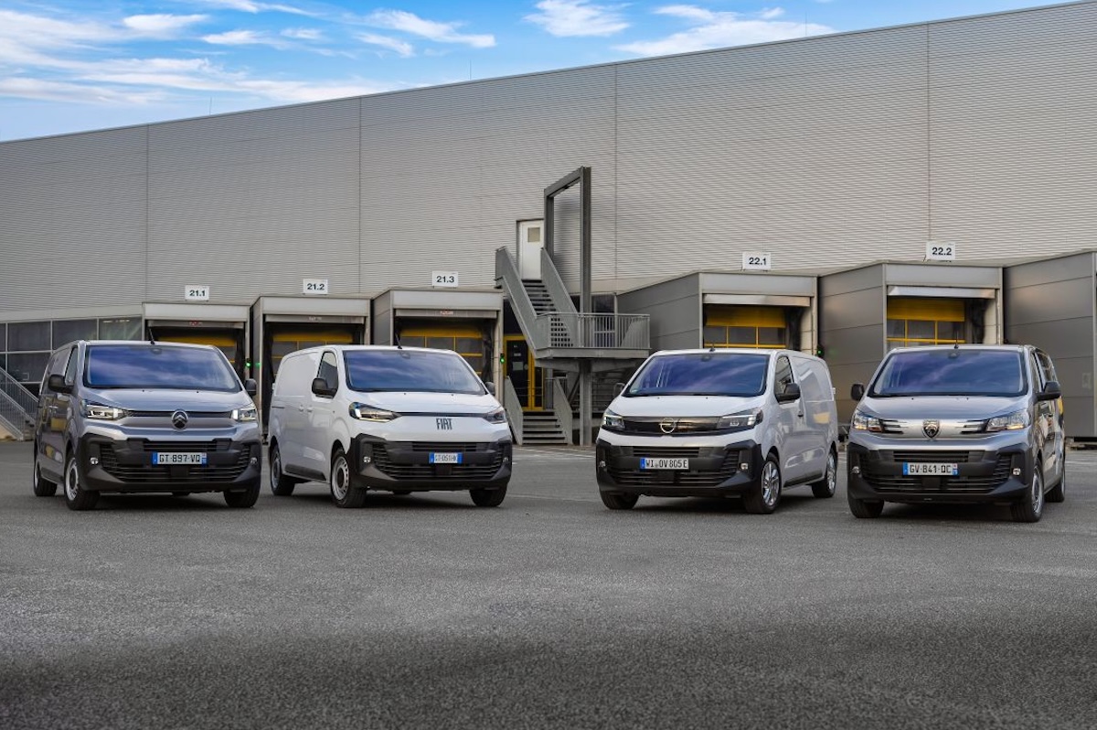 Stellantis guida il mercato dei veicoli commerciali a maggio con FIAT Ducato, Doblò e Scudo Stellantis guida il mercato dei veicoli commerciali a maggio con FIAT Ducato, Doblò e Scudo