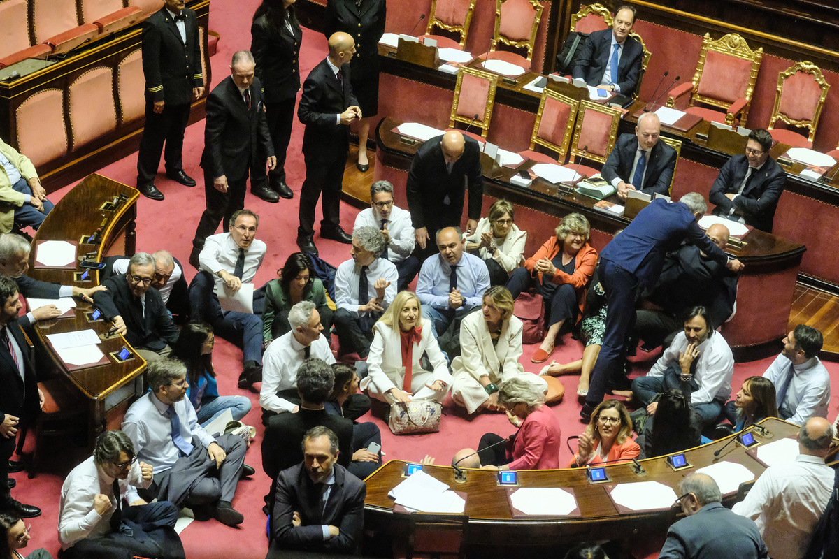 Decreto sicurezza, luci ed ombre Decreto sicurezza, luci ed ombre