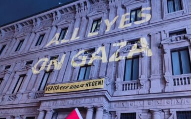 Palazzo Marino si illumina per Gaza: “Un gesto simbolico, ma necessario”