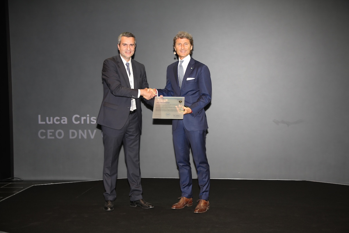 Automobili Lamborghini: 10 anni di neutralità carbonica nello stabilimento di Sant’Agata Bolognese Automobili Lamborghini: 10 anni di neutralità carbonica nello stabilimento di Sant’Agata Bolognese