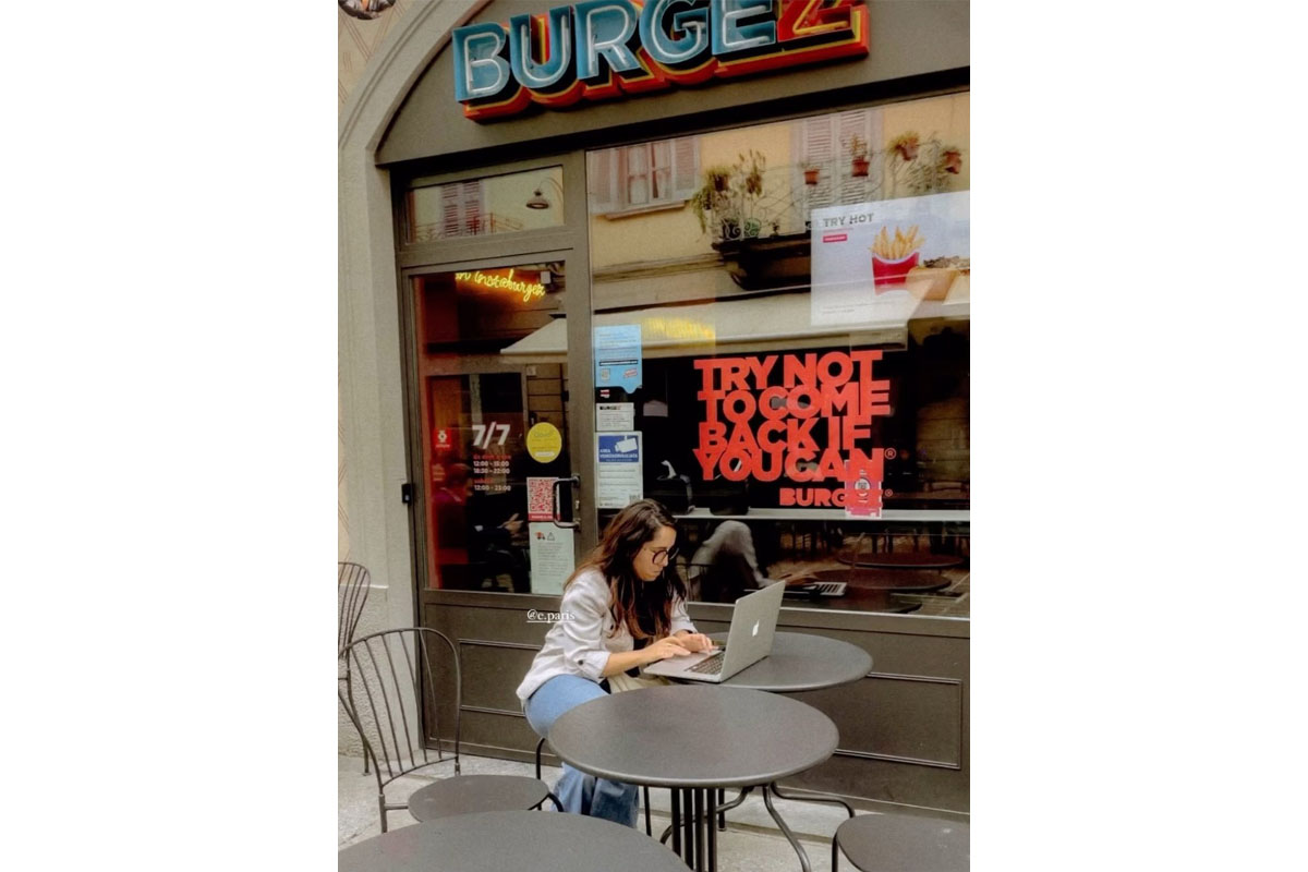Manager/ Burgez in liquidazione, chi è Simone Ciaruffoli: fondatore e Ceo del fast food più scorretto d’Italia Manager/ Burgez in liquidazione, chi è Simone Ciaruffoli: fondatore e Ceo del fast food più scorretto d’Italia