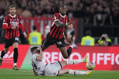 Calciomercato Milan, Leao-Bayern Monaco ecco l’offerta choc in arrivo. Theo Hernandez, l’Atletico Madrid scopre le carte – Le trattative rossonere, rumor