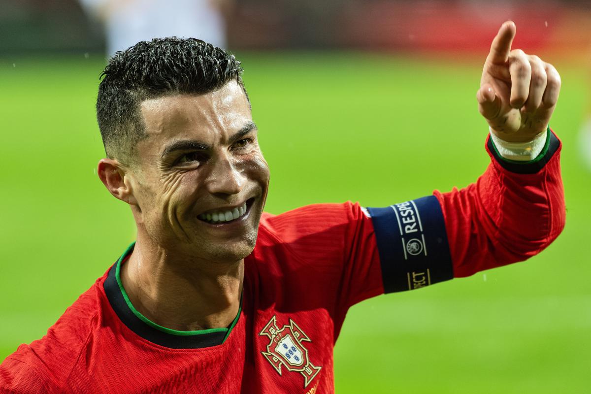 Ascolti tv, CR7 manda in gol Rai2 con la Nations League. Report fa un balzo con l’inchiesta sulla birra Ascolti tv, CR7 manda in gol Rai2 con la Nations League. Report fa un balzo con l’inchiesta sulla birra