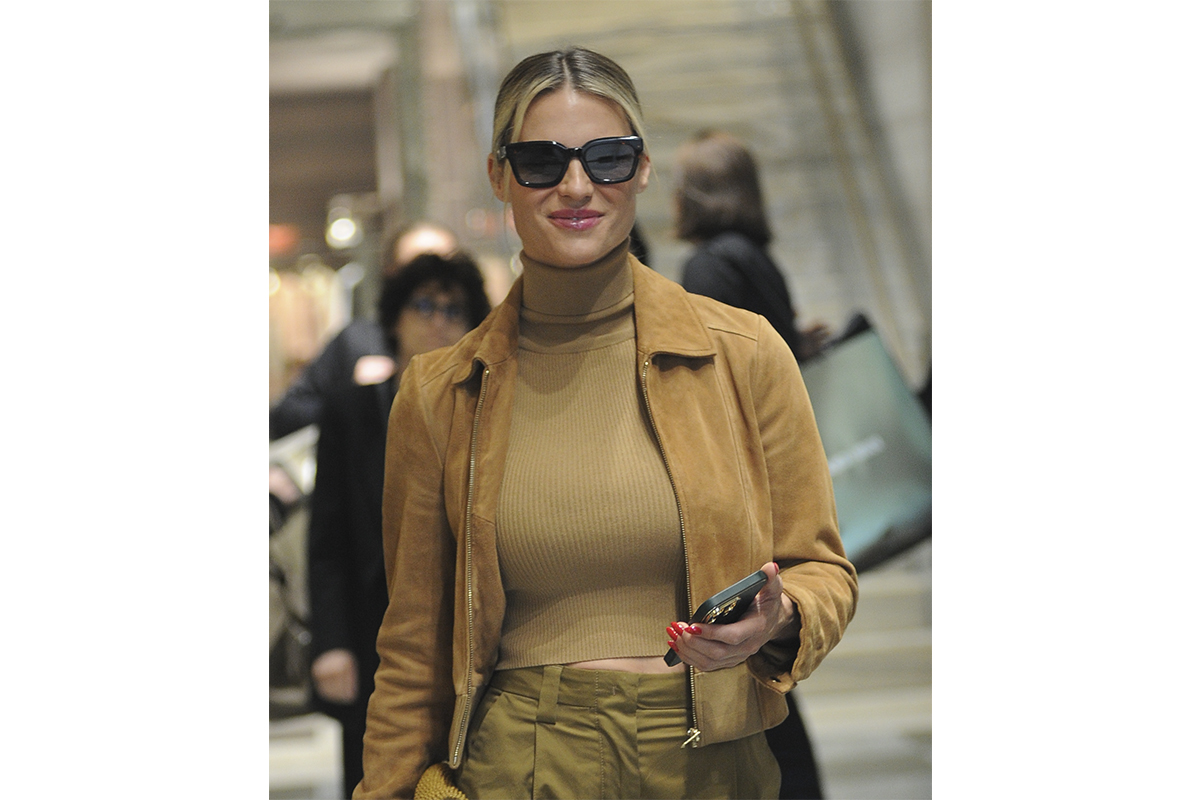 Goovi, la skincare di Michelle Hunziker è in ottima forma: nel 2024 boom di utili e ricavi. I numeri Goovi, la skincare di Michelle Hunziker è in ottima forma: nel 2024 boom di utili e ricavi. I numeri