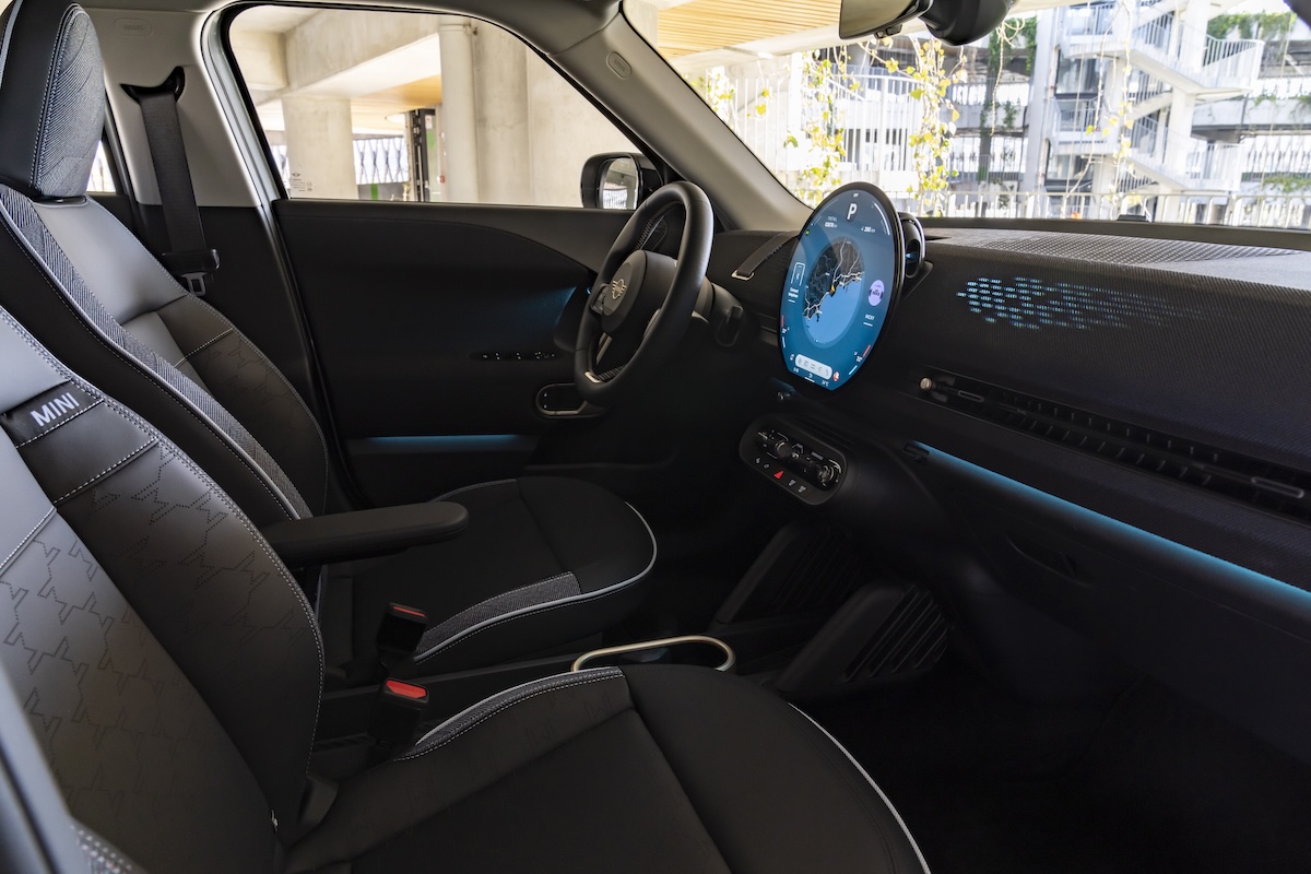 Nuova MINI Aceman E: il crossover elettrico che unisce stile, spazio e piacere di guida Nuova MINI Aceman E: il crossover elettrico che unisce stile, spazio e piacere di guida