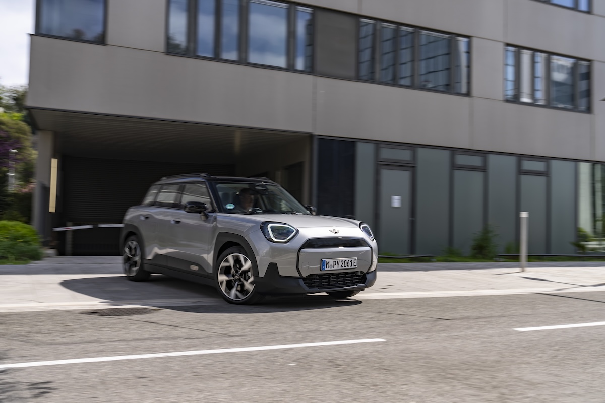Nuova MINI Aceman E: il crossover elettrico che unisce stile, spazio e piacere di guida Nuova MINI Aceman E: il crossover elettrico che unisce stile, spazio e piacere di guida