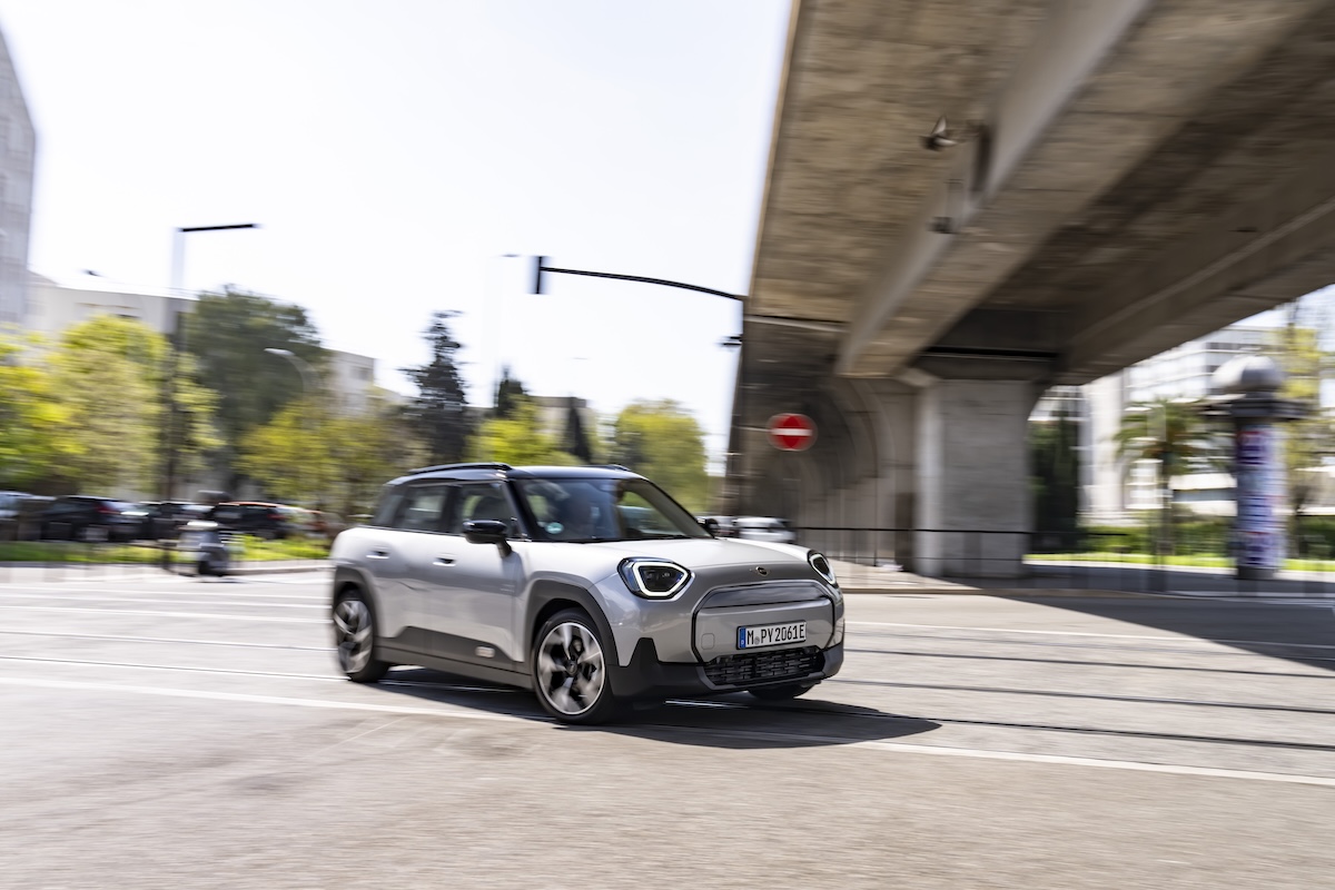 Nuova MINI Aceman E: il crossover elettrico che unisce stile, spazio e piacere di guida Nuova MINI Aceman E: il crossover elettrico che unisce stile, spazio e piacere di guida