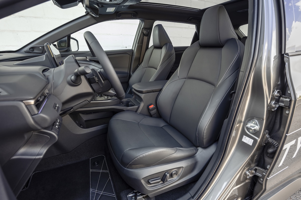 Nuovo Toyota bZ4X 2025: il SUV elettrico che ridefinisce efficienza, design e piacere di guida