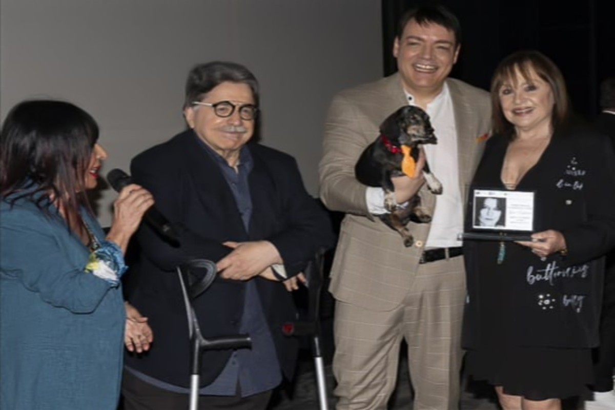 Cinema, il Premio Anna Magnani a Igor Righetti: “Mio cugino Alberto Sordi ‘gattaro’ per amore della sua amica Annarella” Cinema, il Premio Anna Magnani a Igor Righetti: “Mio cugino Alberto Sordi ‘gattaro’ per amore della sua amica Annarella”