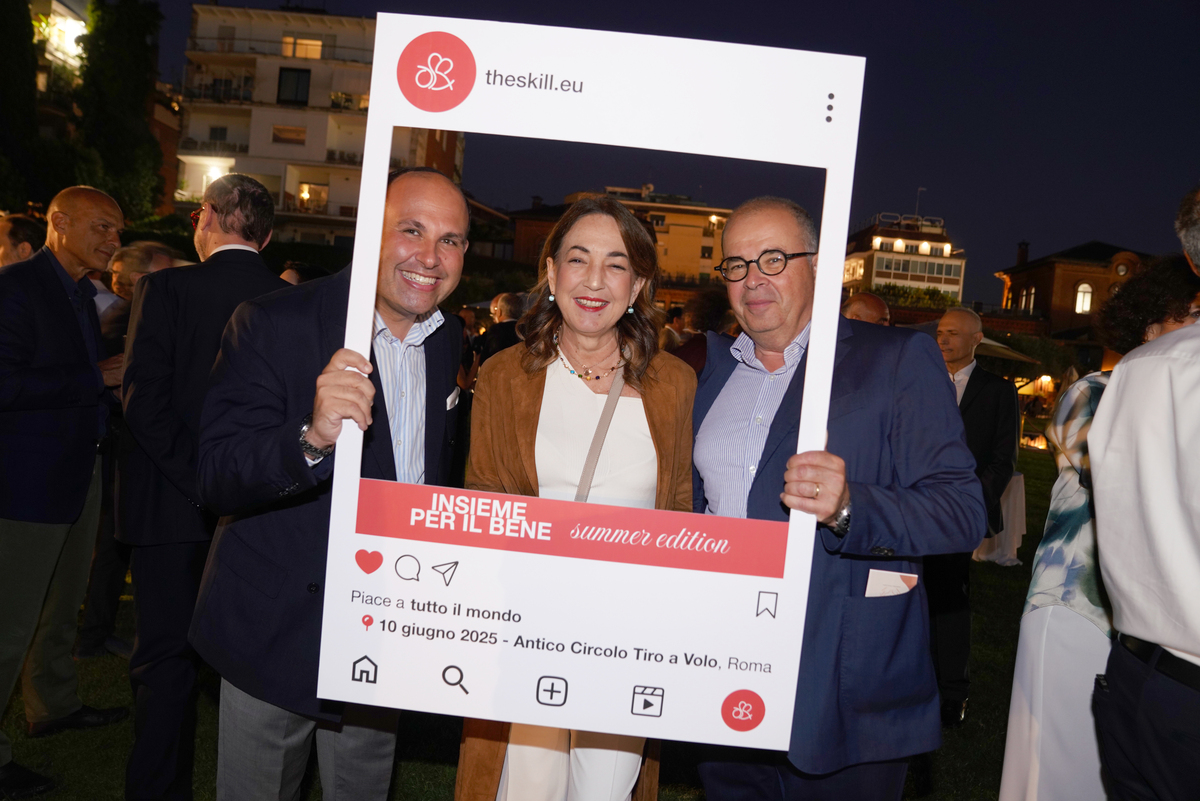 Il “cuore” di The Skill per l’Albania scalda i Parioli Il “cuore” di The Skill per l’Albania scalda i Parioli