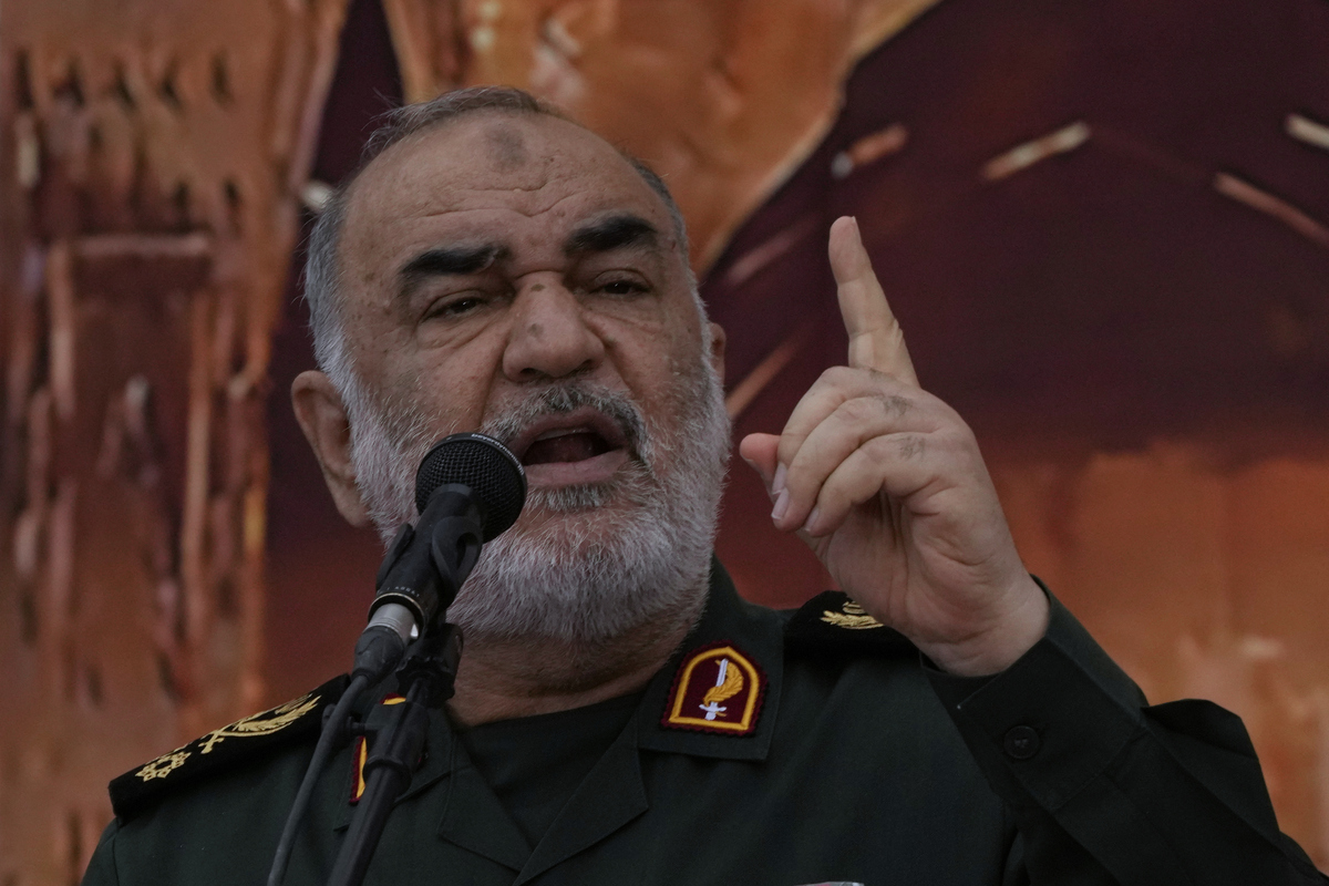 Attacco Israele a Iran, morto il falco dei Pasdaran Hossein Salami: chi era Attacco Israele a Iran, morto il falco dei Pasdaran Hossein Salami: chi era