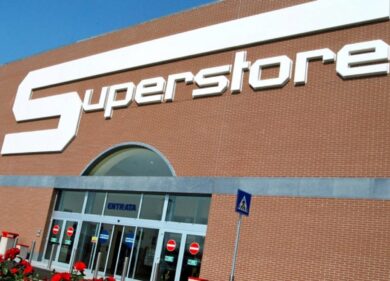 Esselunga regala 65 euro di spesa, corsa ai supermercati. Ma occhio alle istruzioni, in molti sono usciti insoddisfatti