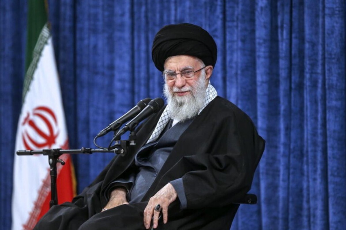 Israele attacca l’Iran, saltano i negoziati sul nucleare con gli Usa. E Trump minaccia: “Se colpirete Tel Aviv, interverremo” Israele attacca l’Iran, saltano i negoziati sul nucleare con gli Usa. E Trump minaccia: “Se colpirete Tel Aviv, interverremo”