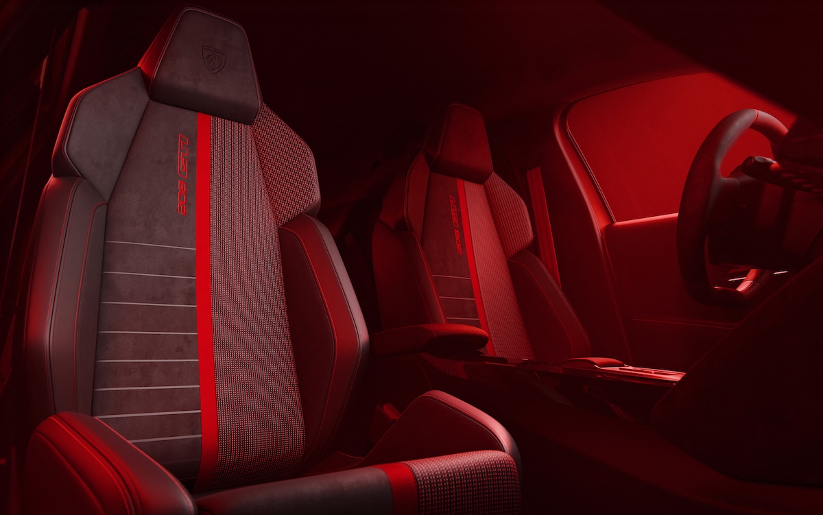 Peugeot svela la E-208 GTi: il ritorno elettrico della regina hot hatch, tra storia, prestazioni e visione green Peugeot svela la E-208 GTi: il ritorno elettrico della regina hot hatch, tra storia, prestazioni e visione green