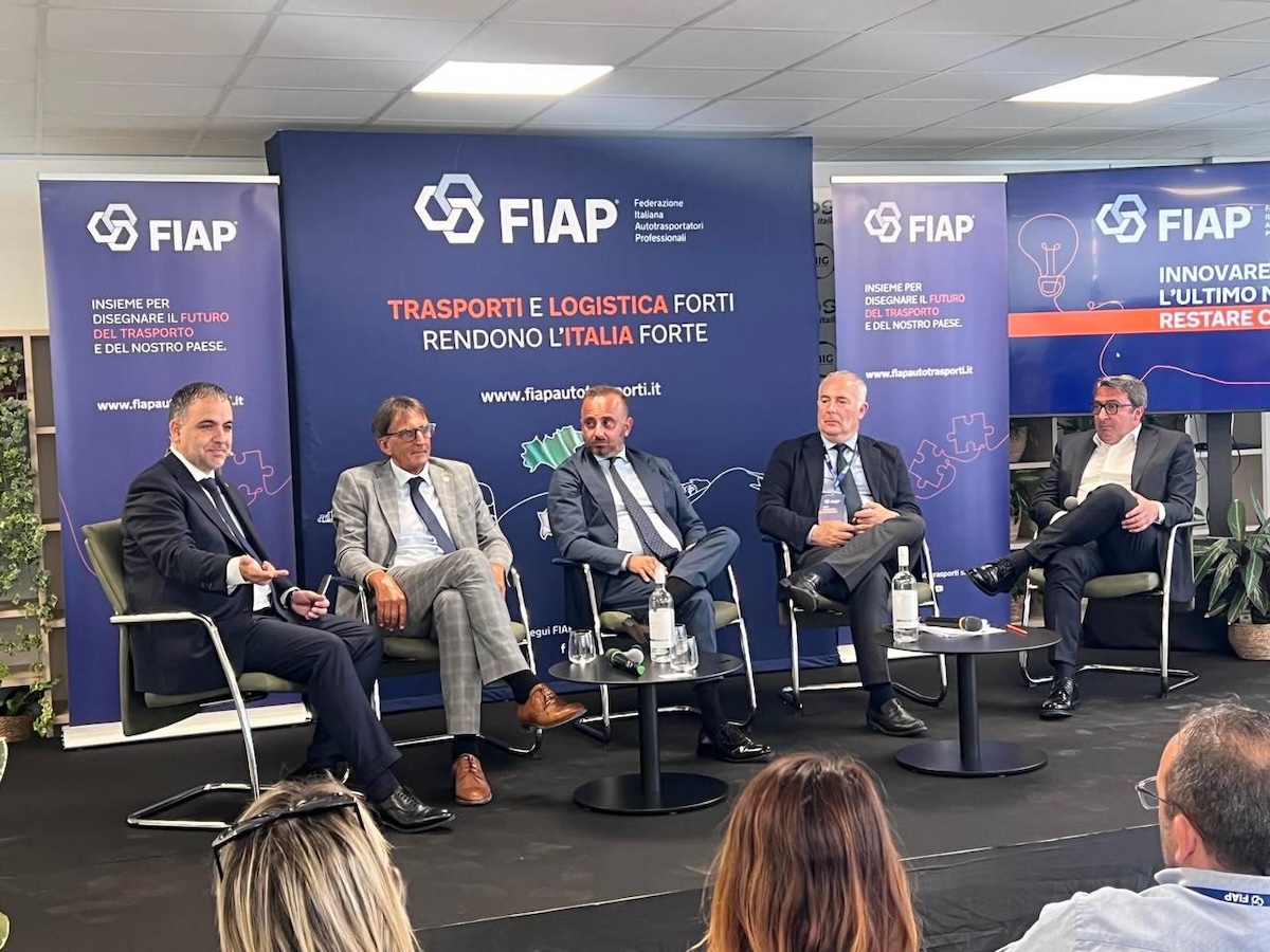 FIAP e Gruppo BIG, insieme per il futuro della logistica FIAP e Gruppo BIG, insieme per il futuro della logistica
