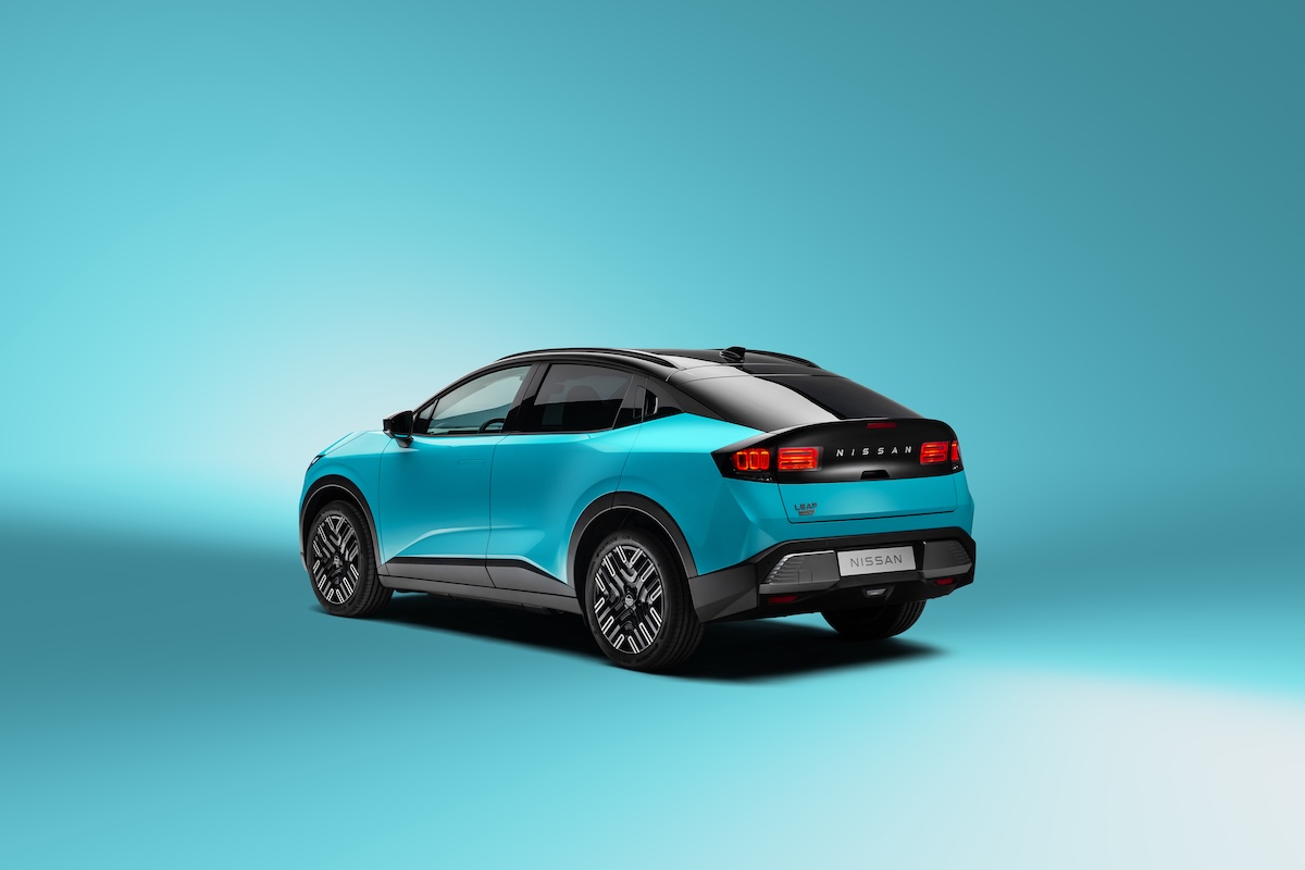 Nissan svela la nuova LEAF 2026, evoluzione elettrica da 604 km Nissan svela la nuova LEAF 2026, evoluzione elettrica da 604 km