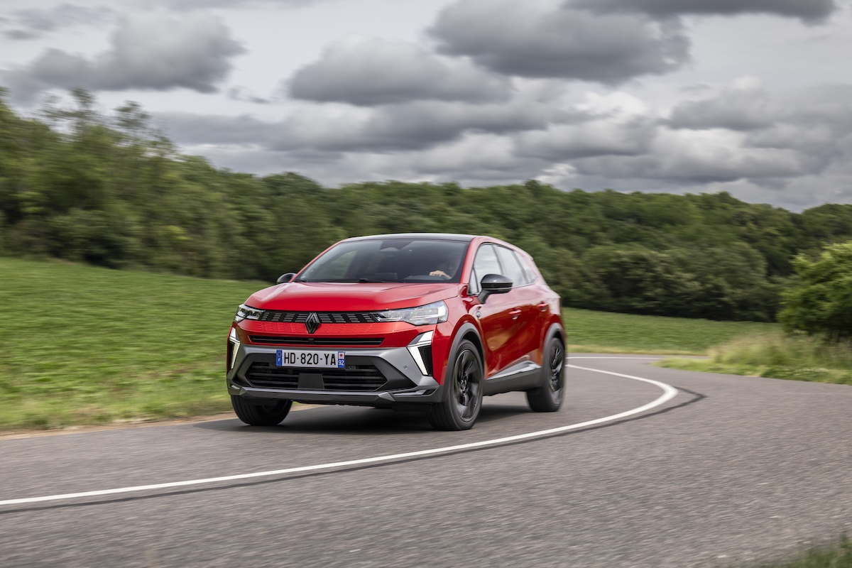 Renault lancia due nuove motorizzazioni Full Hybrid per Espace e Symbioz