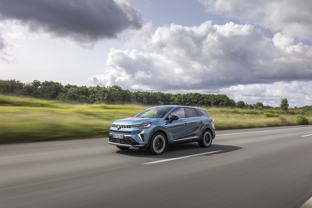 Renault lancia due nuove motorizzazioni Full Hybrid per Espace e Symbioz