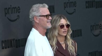Eric Dane sfila dopo la rivelazione sulla Sla: continuo a recitare