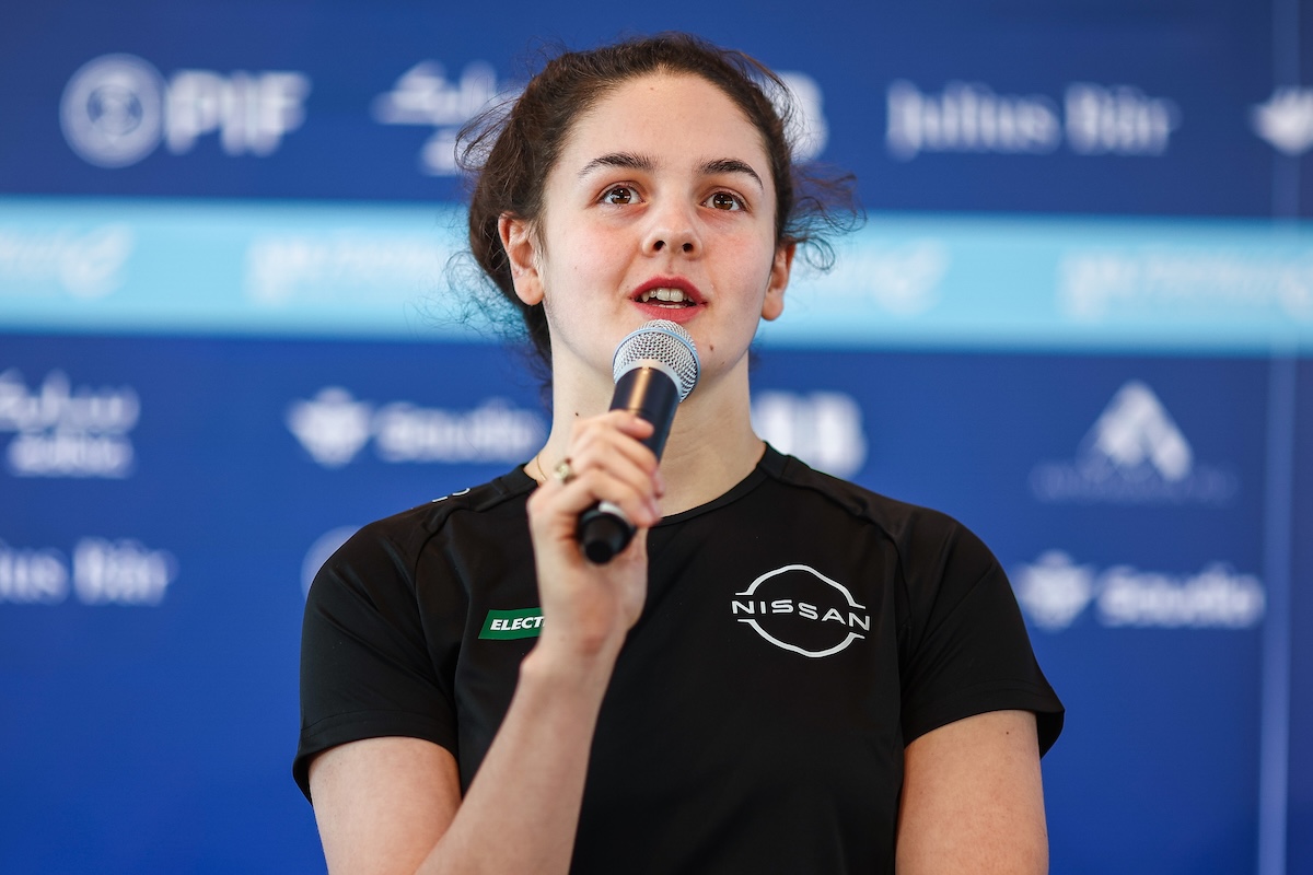 Abbi Pulling debutta nel Nissan Formula E Team