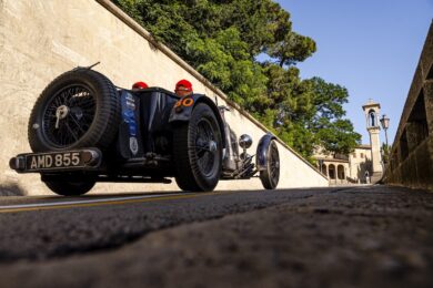 1000 Miglia 2025, accoglienza trionfale a Cervia