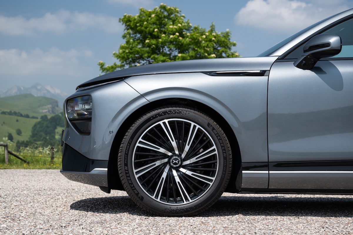 XPENG G9: il SUV che ridefinisce l’elettrico premium XPENG G9: il SUV che ridefinisce l’elettrico premium