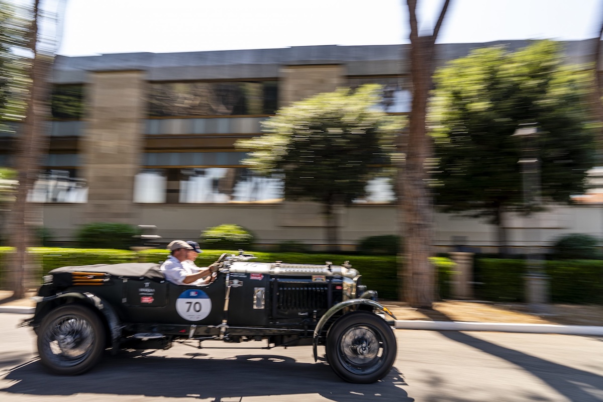 1000 Miglia 2025, Vesco-Salvinelli dominano con l’Alfa 6C 1750 SS 1000 Miglia 2025, Vesco-Salvinelli dominano con l’Alfa 6C 1750 SS