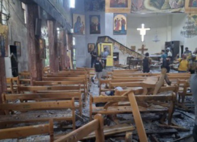 Siria, attacco suicida in una chiesa a Damasco. Almeno 25 morti e decine di feriti. VIDEO