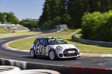 MINI JCW e Bulldog Racing sul podio alla 24 Ore del Nürburgring
