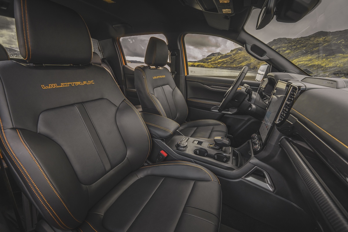 Ford Ranger PHEV: il pick-up ibrido plug-in senza compromessi Ford Ranger PHEV: il pick-up ibrido plug-in senza compromessi