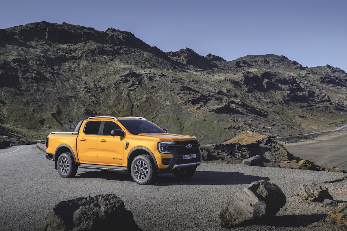 Ford Ranger PHEV: il pick-up ibrido plug-in senza compromessi Ford Ranger PHEV: il pick-up ibrido plug-in senza compromessi