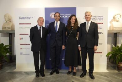 Il Premio Internazionale Navarro-Valls per la leadership e la benevolenza a Silvano Pedrollo e Anna Fiscale