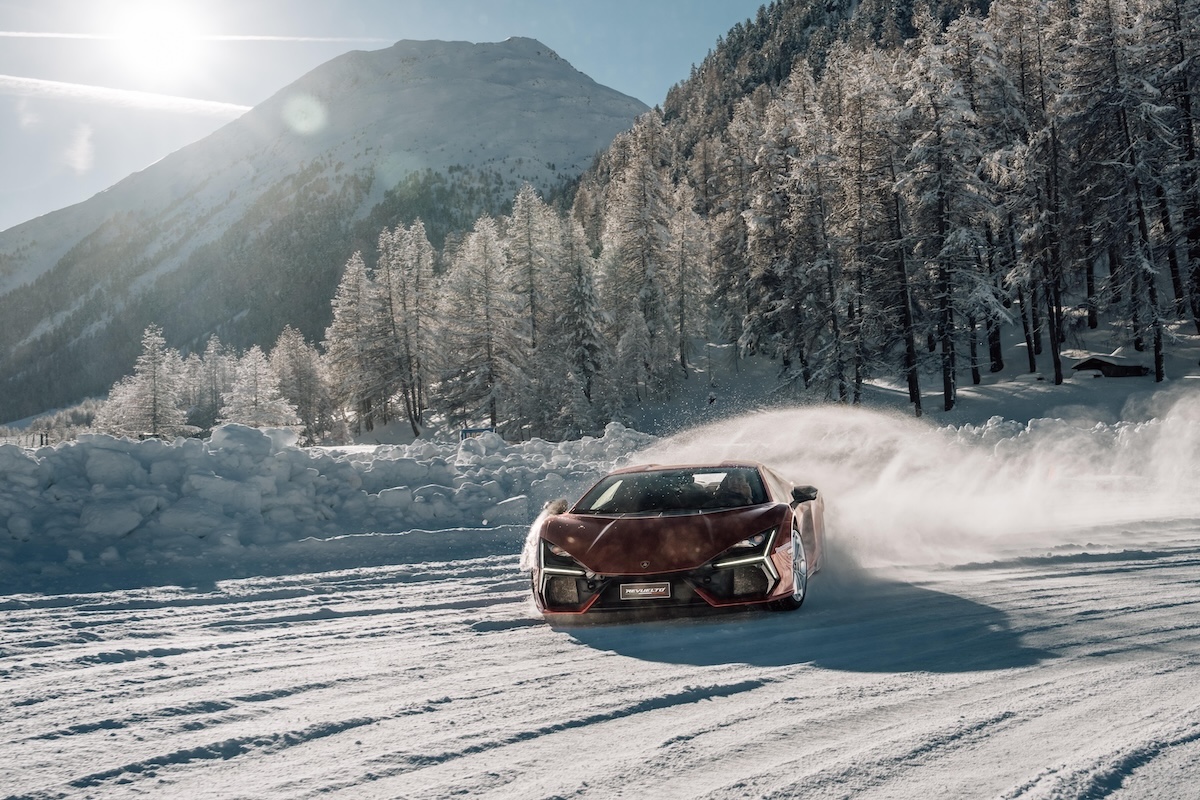 Lamborghini pubblica il primo Report di Sostenibilità: un nuovo standard per l’industria delle supercar Lamborghini pubblica il primo Report di Sostenibilità: un nuovo standard per l’industria delle supercar