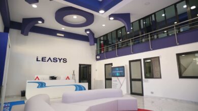 Leasys One, a Napoli il primo flagship store per un’esperienza di mobilità completa e su misura