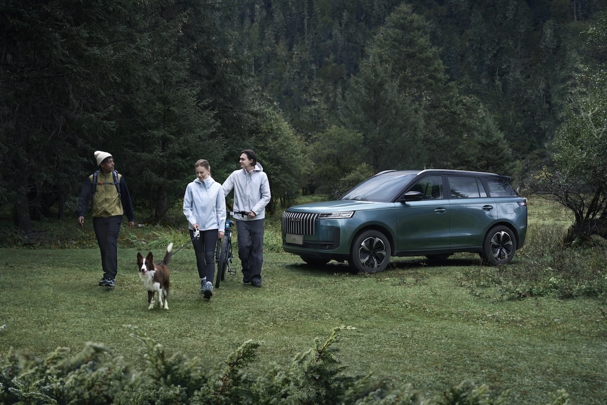 Jaecoo 5 al MIMO 2025: il SUV compatto per l’outdoor che unisce stile, tecnologia e sostenibilità Jaecoo 5 al MIMO 2025: il SUV compatto per l’outdoor che unisce stile, tecnologia e sostenibilità