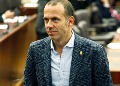 Stop al terzo mandato, Romeo (Lega): “La coalizione deve parlarsi di più. Ma noi la Lombardia non la molliamo”