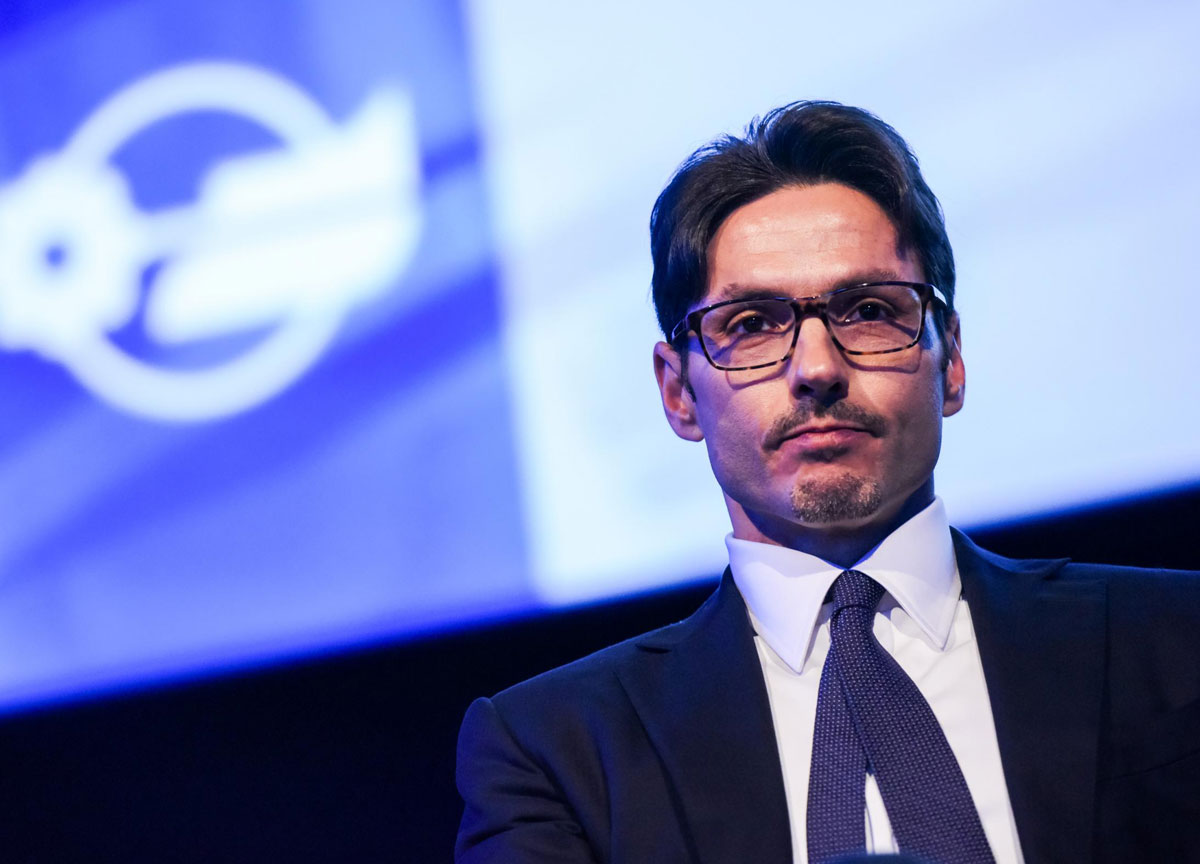 Palinsesti Mediaset, Pier Silvio Berlusconi incassa i “no” di cinque conduttori: nella lista c’è uno dei volti di Rai3 Palinsesti Mediaset, Pier Silvio Berlusconi incassa i “no” di cinque conduttori: nella lista c’è uno dei volti di Rai3