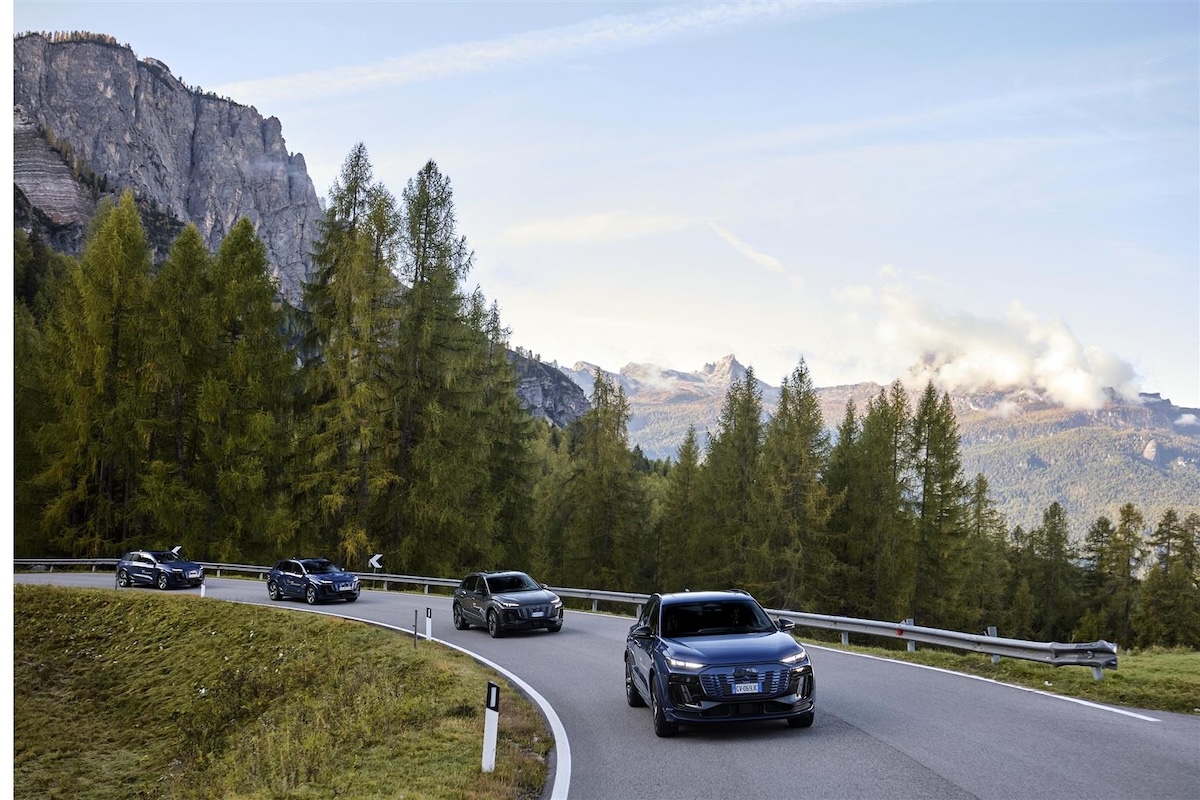 Audi Grand Tour Dolomiti 2025: tra sportività, lusso e sostenibilità sulle strade delle Alpi Audi Grand Tour Dolomiti 2025: tra sportività, lusso e sostenibilità sulle strade delle Alpi
