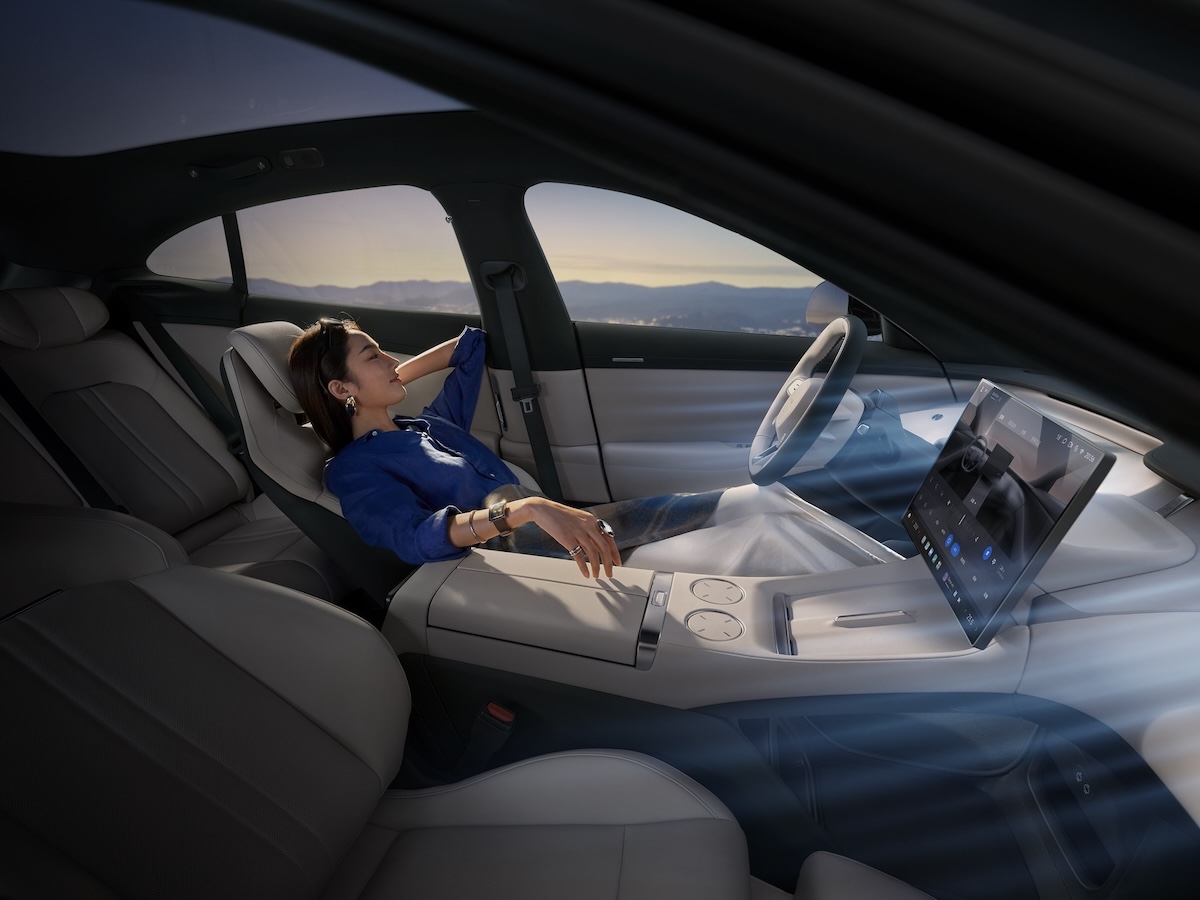 Xiaomi YU7: 240.000 ordini in 18 ore per il SUV elettrico che fa tremare il mercato