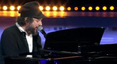 Vinicio Capossela sul palco di Musicultura incanta con “Bardamù”